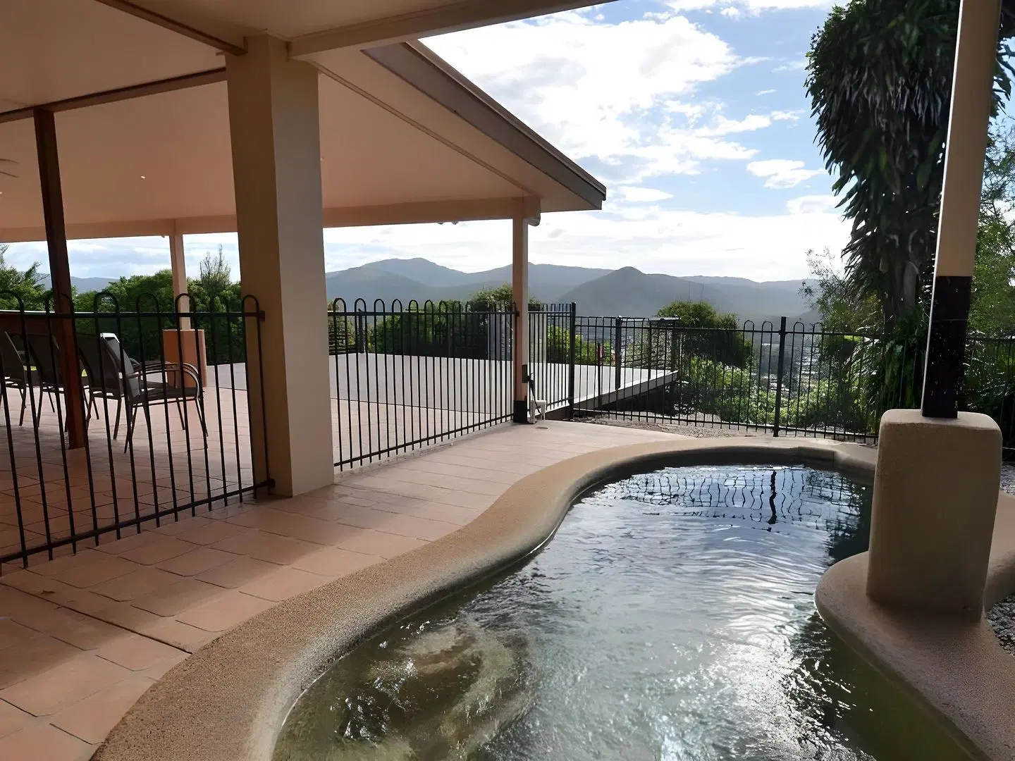 The Summit Rainforest Retreat OUTDOOR_POOL