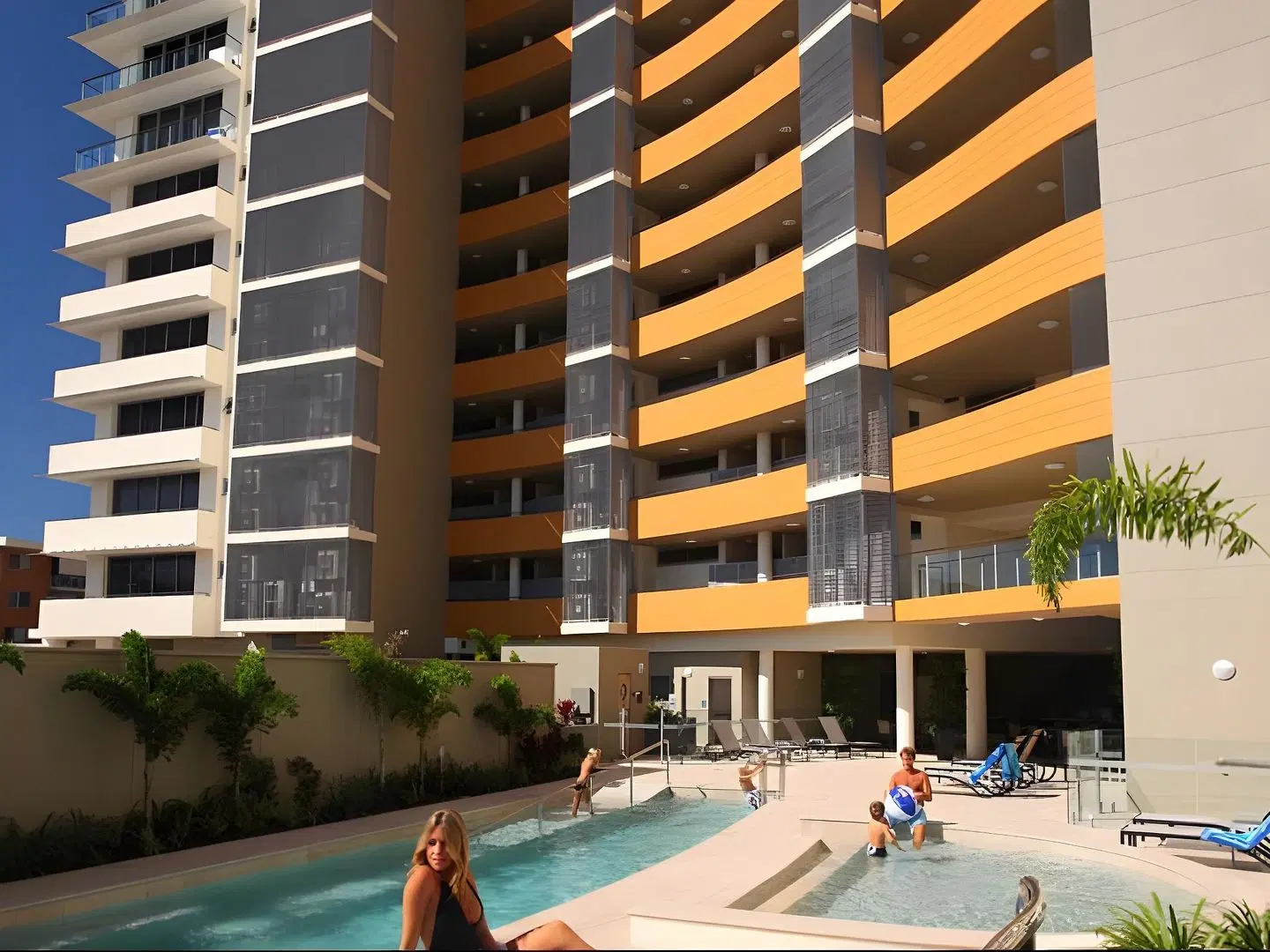 Monaco Caloundra EXTERIOR