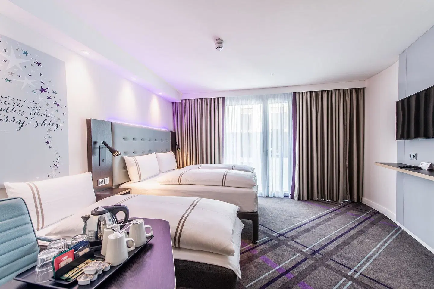 Premier Inn Stuttgart City Centre Hotel ROOM_EXAMPLE