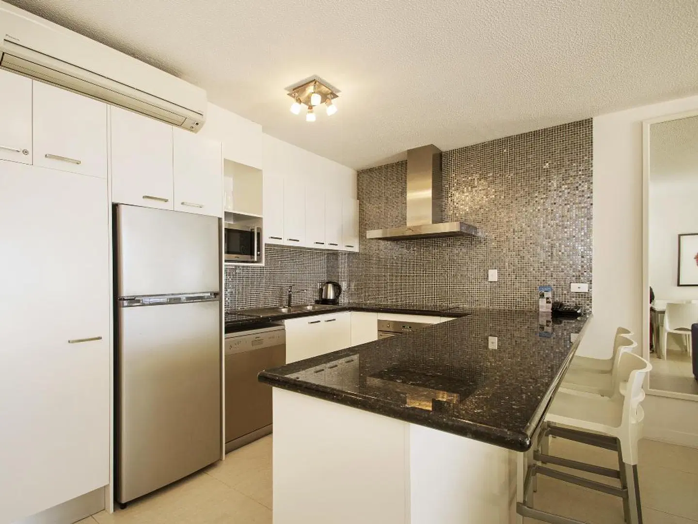 Fairshore Noosa ROOM_EXAMPLE