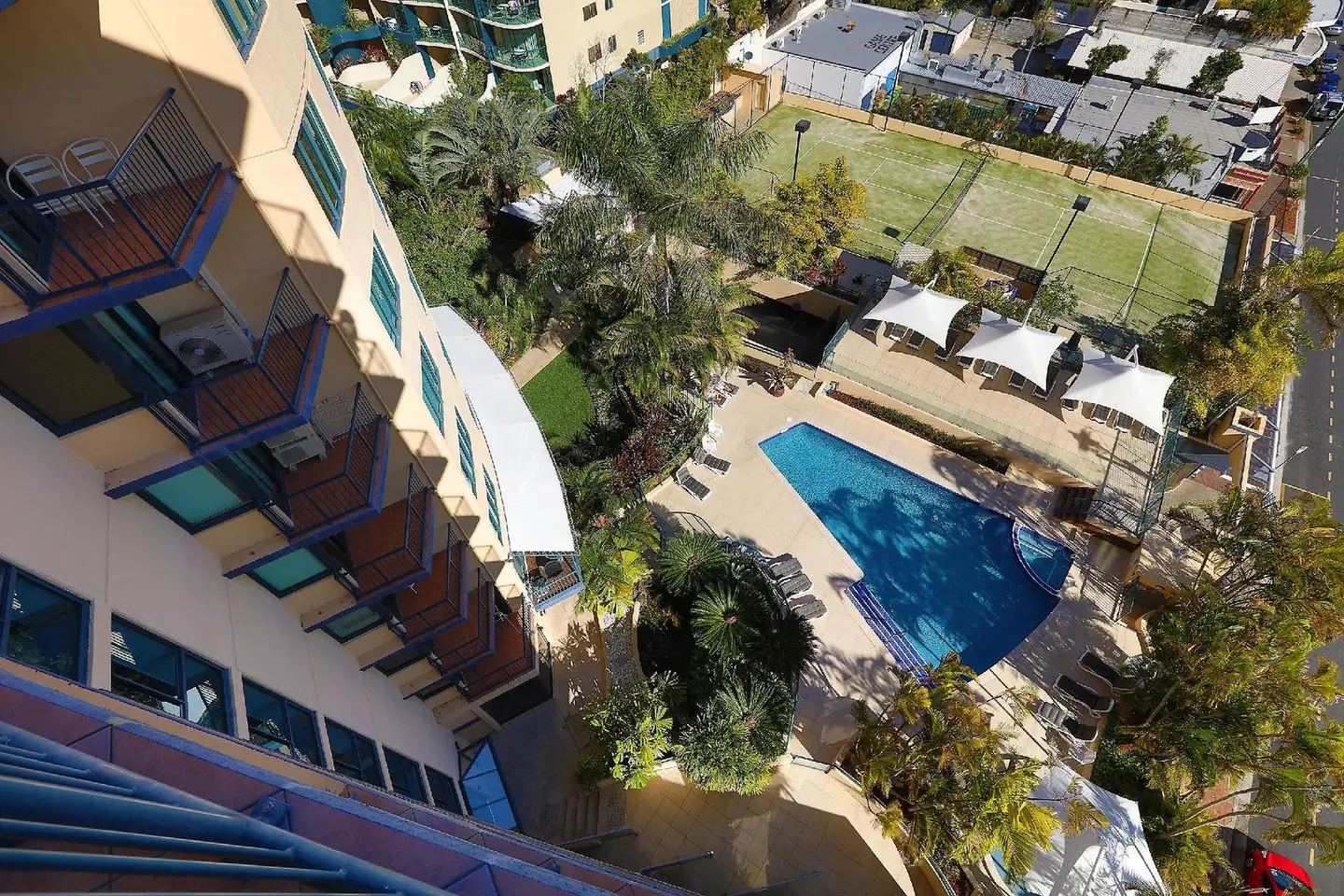 Peninsular Beachfront Resort OUTDOOR_POOL