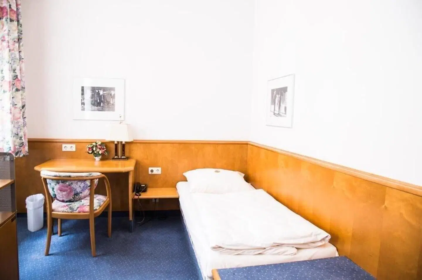 Am Rathaus ROOM_EXAMPLE