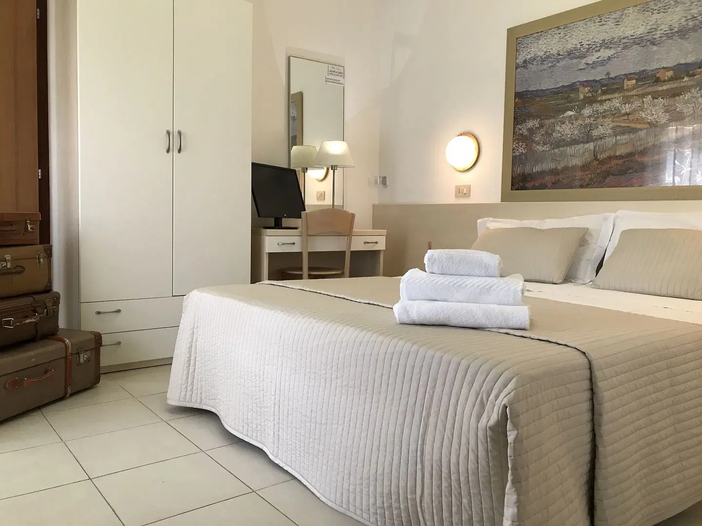 Hotel Cristina ROOM_EXAMPLE