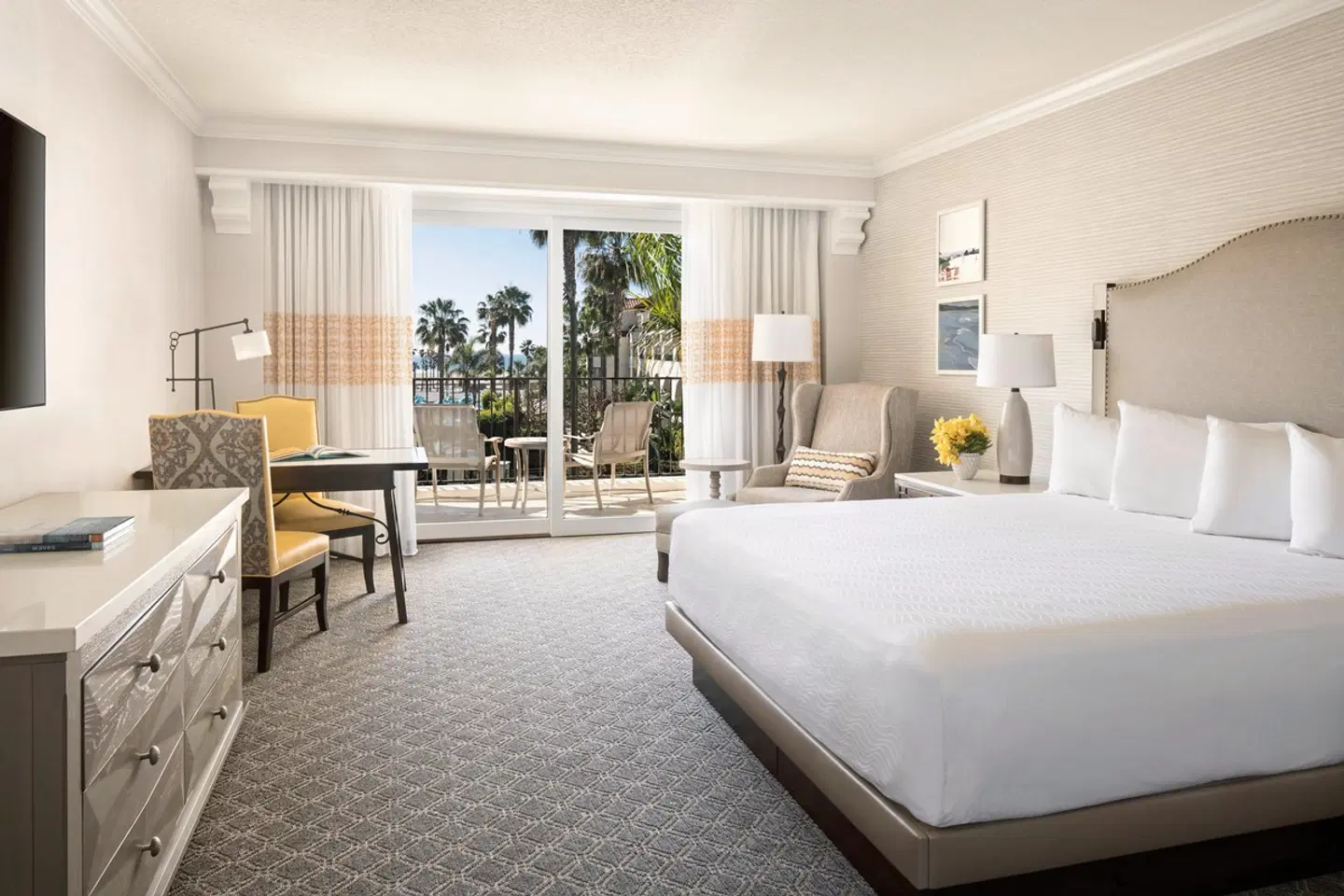 Hyatt Regency Huntington Beach Resort and Spa ROOM_EXAMPLE