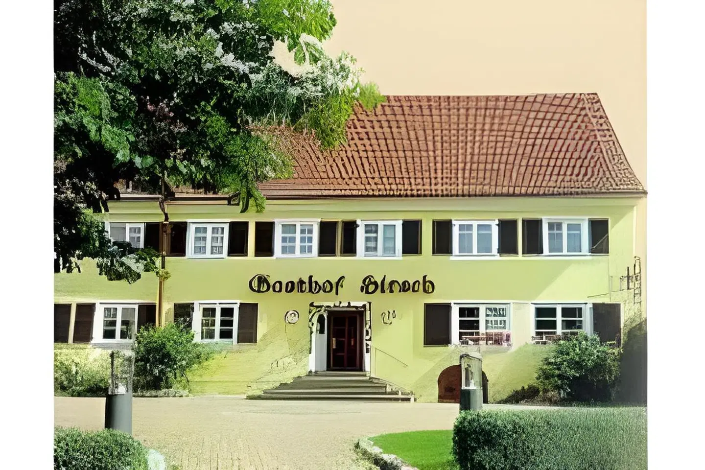 Hirsch EXTERIOR