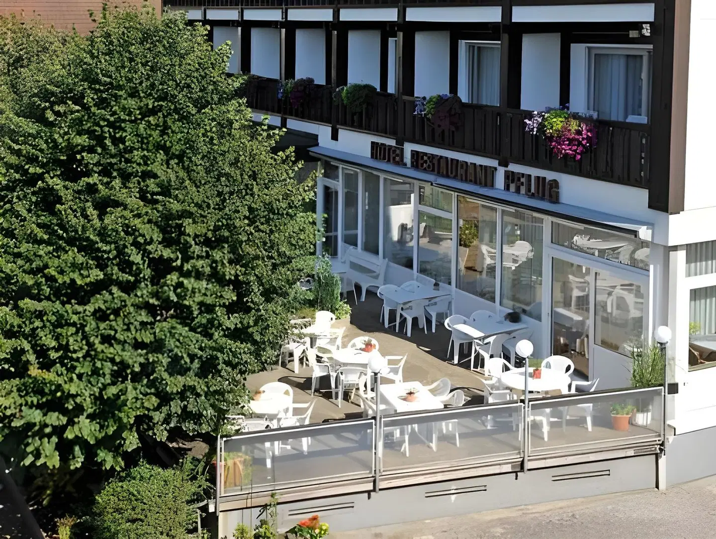 Pflug EXTERIOR