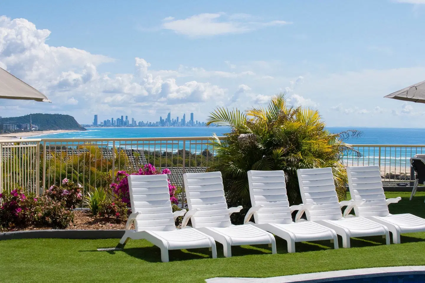 The Hill Apartments Currumbin Beach Garten