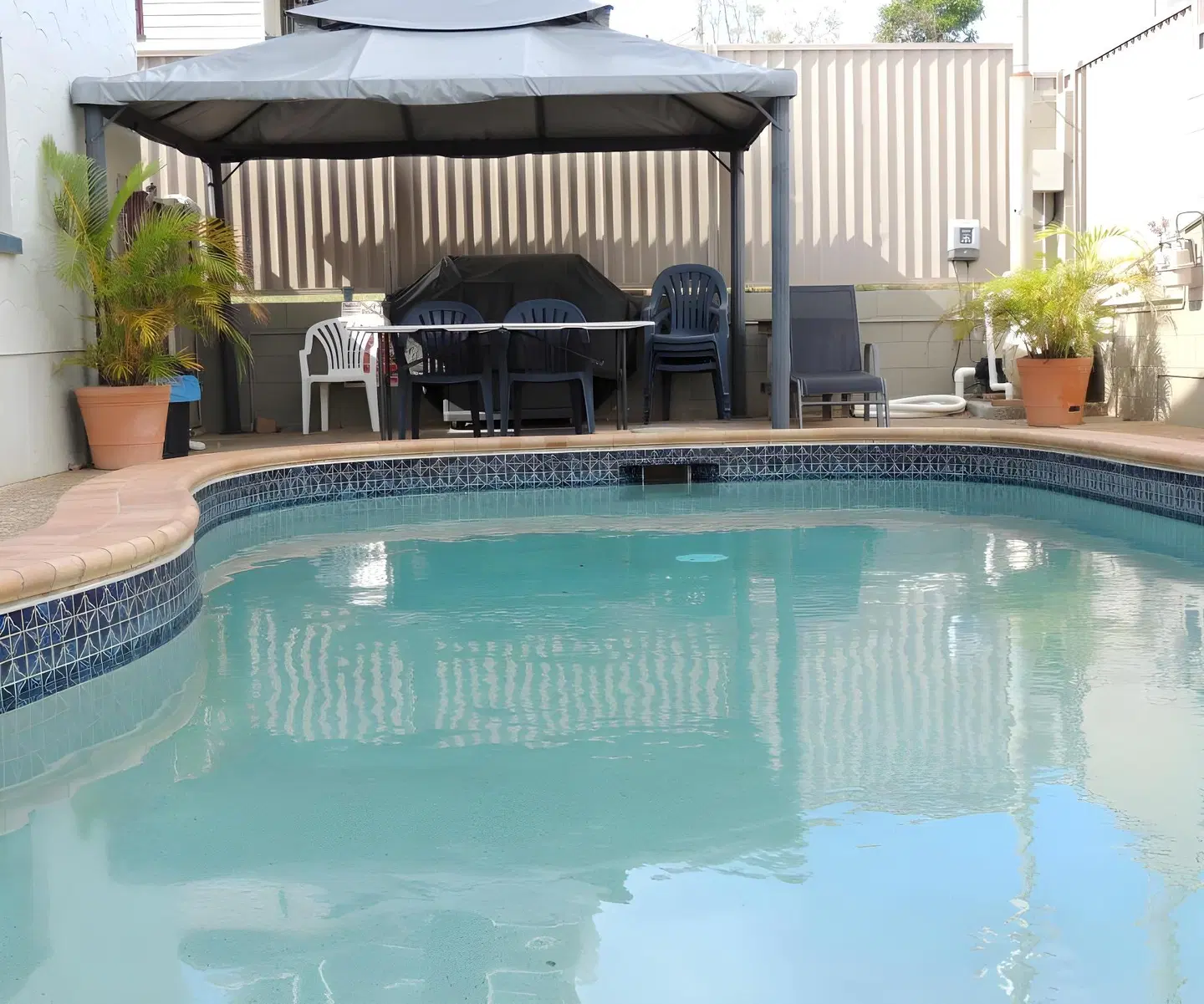Park View Motel OUTDOOR_POOL