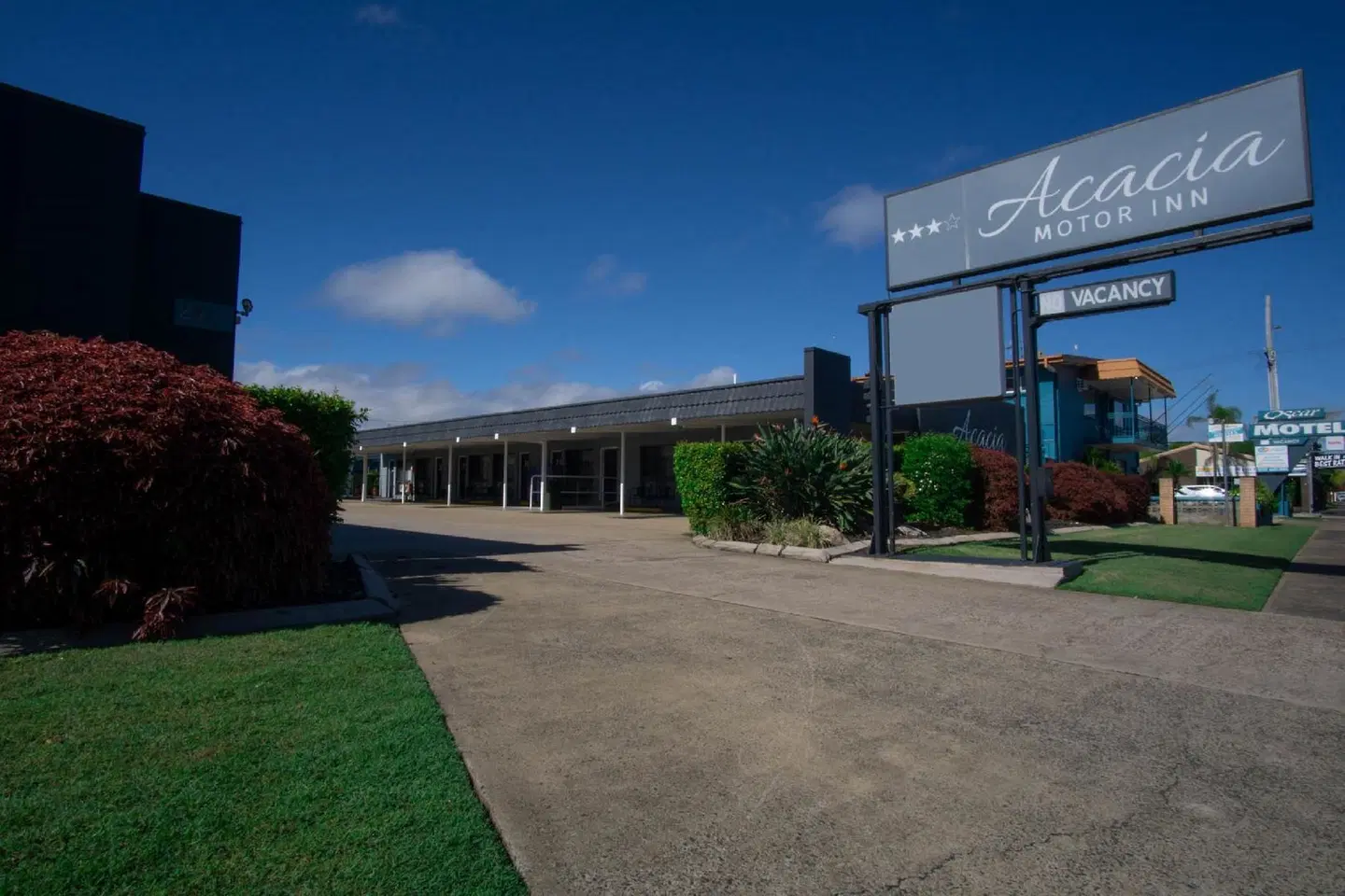 Acacia Motor Inn EXTERIOR