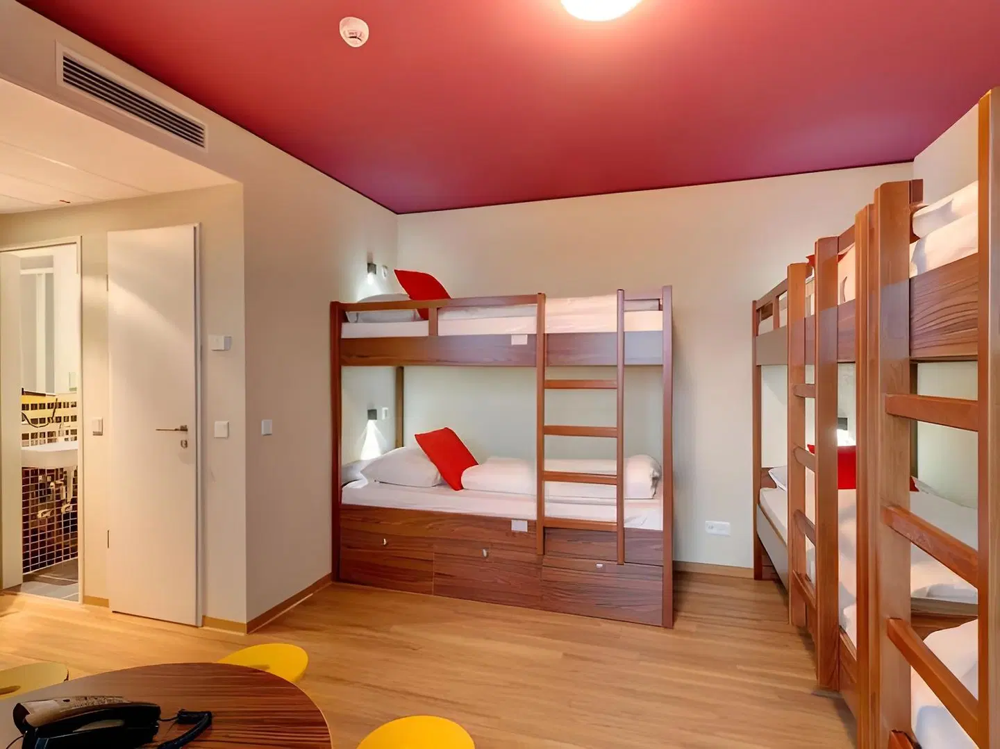 Meininger Frankfurt Main / Airport ROOM_EXAMPLE