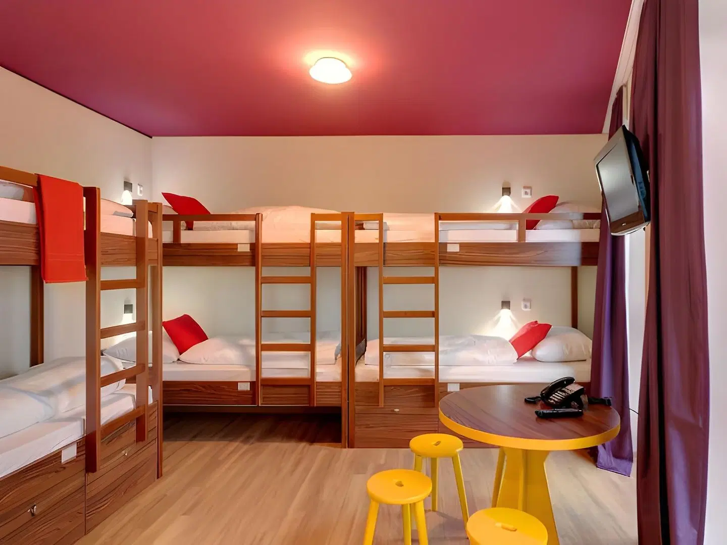 Meininger Frankfurt Main / Airport ROOM_EXAMPLE