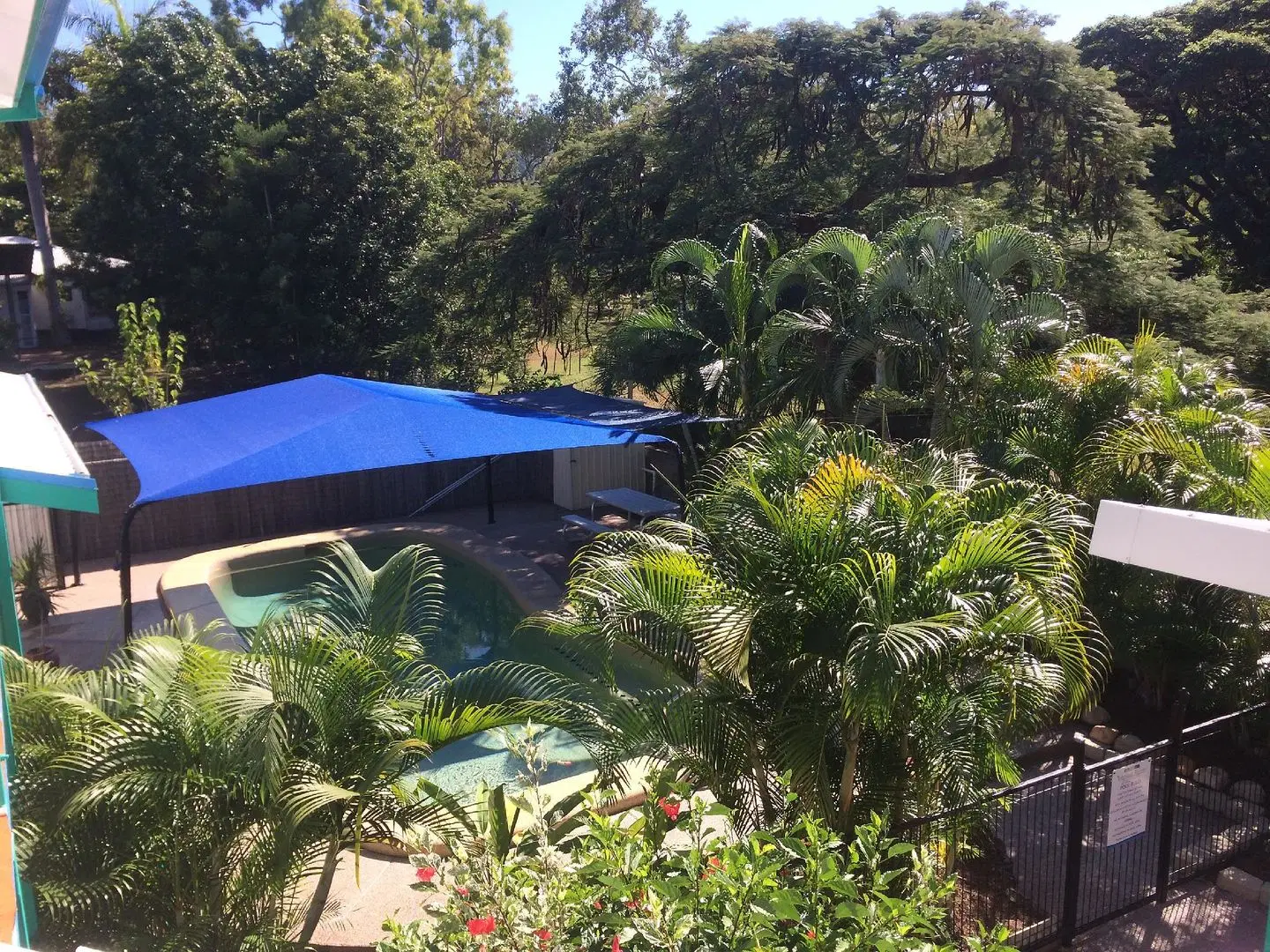 Tropical Palms Inn Resort LANDSCAPE