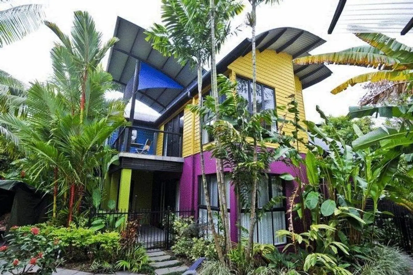 Dreamcatcher Apartments EXTERIOR