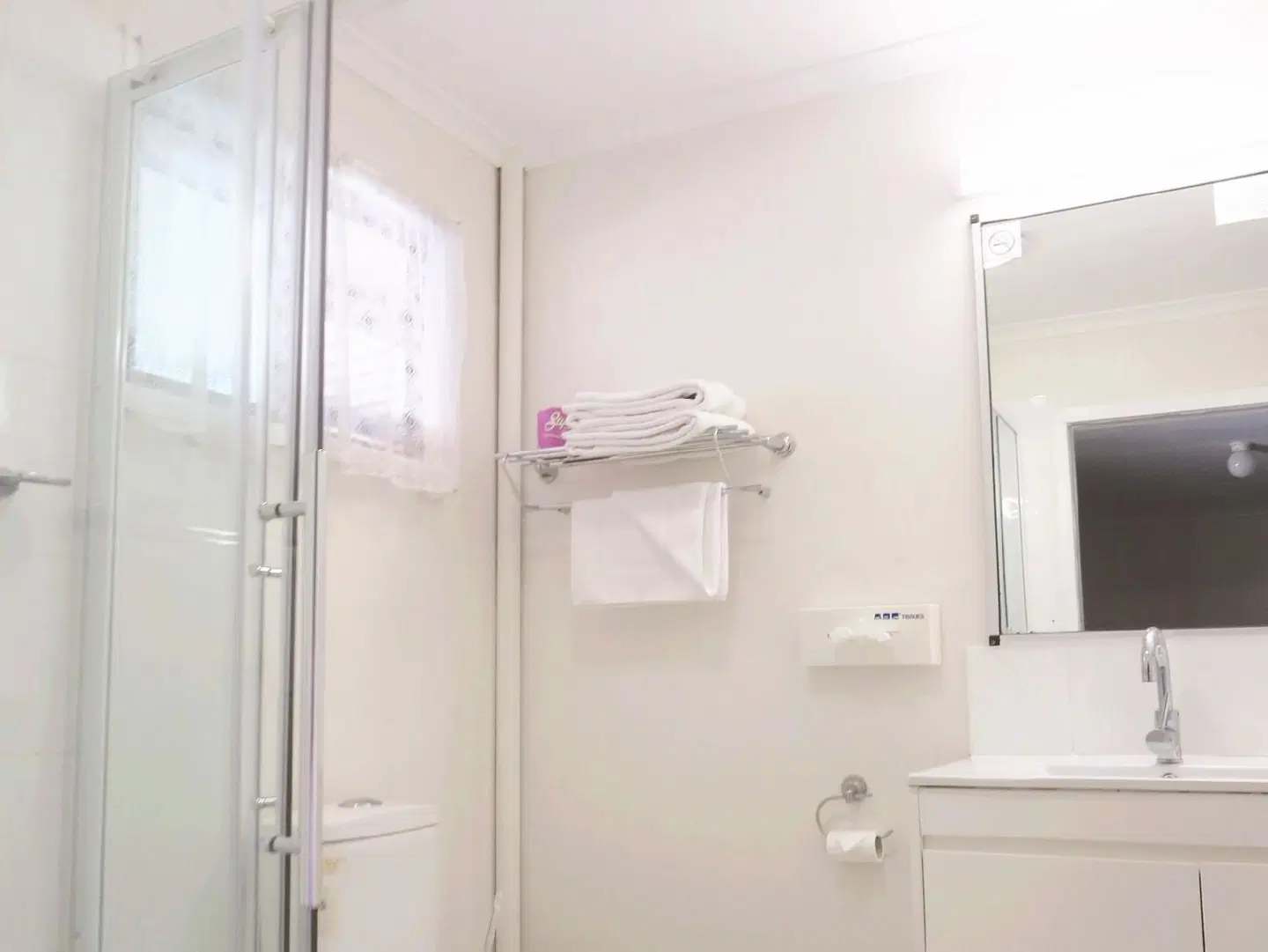 Mackay Motor Inn Badezimmer
