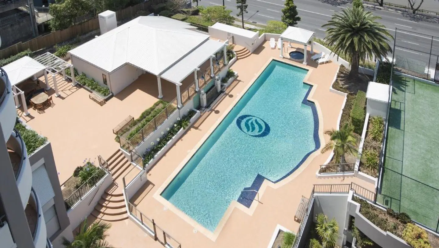 The Oasis Apartments OUTDOOR_POOL