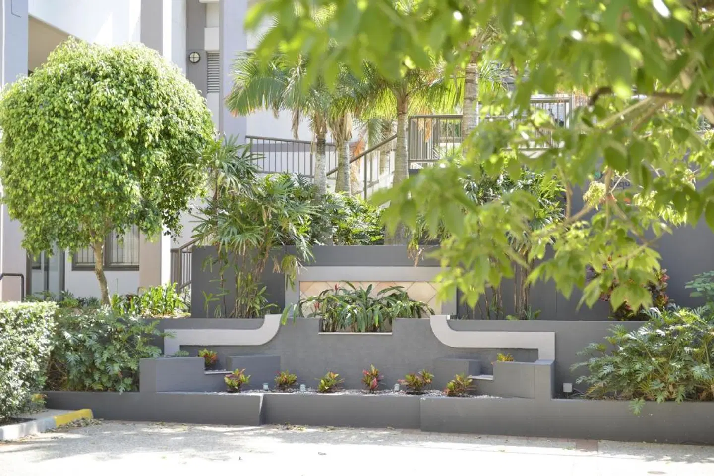 The Oasis Apartments Garten