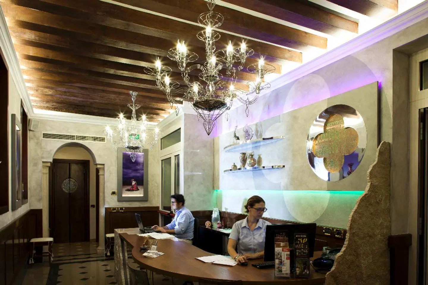 Ca' D'Oro Bar