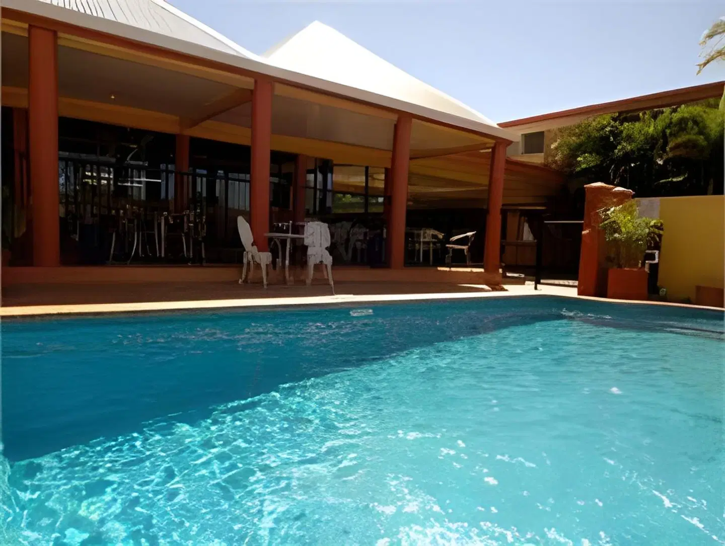 Reef Resort Motel OUTDOOR_POOL
