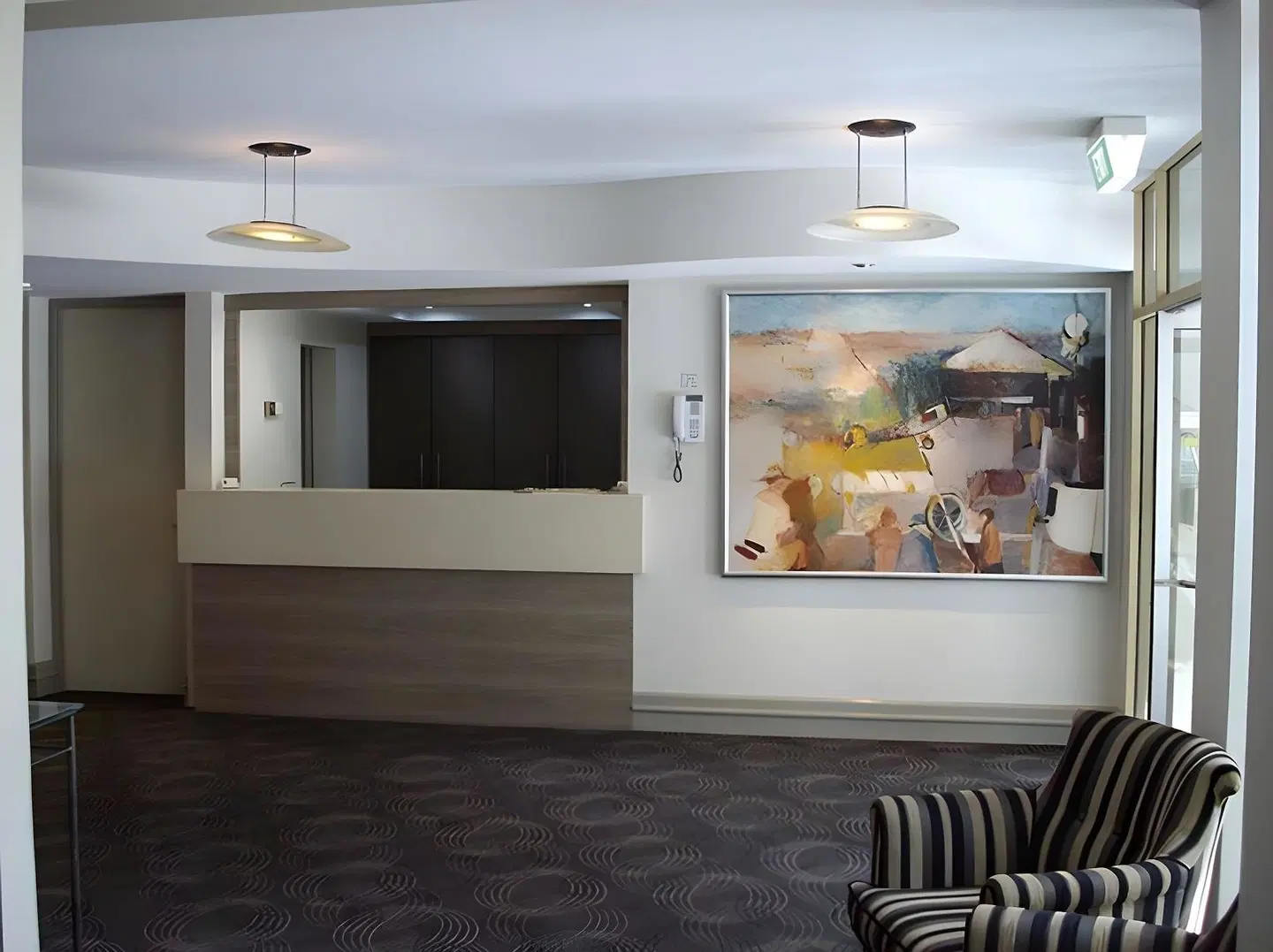 Quality Hotel Airport International Restaurant