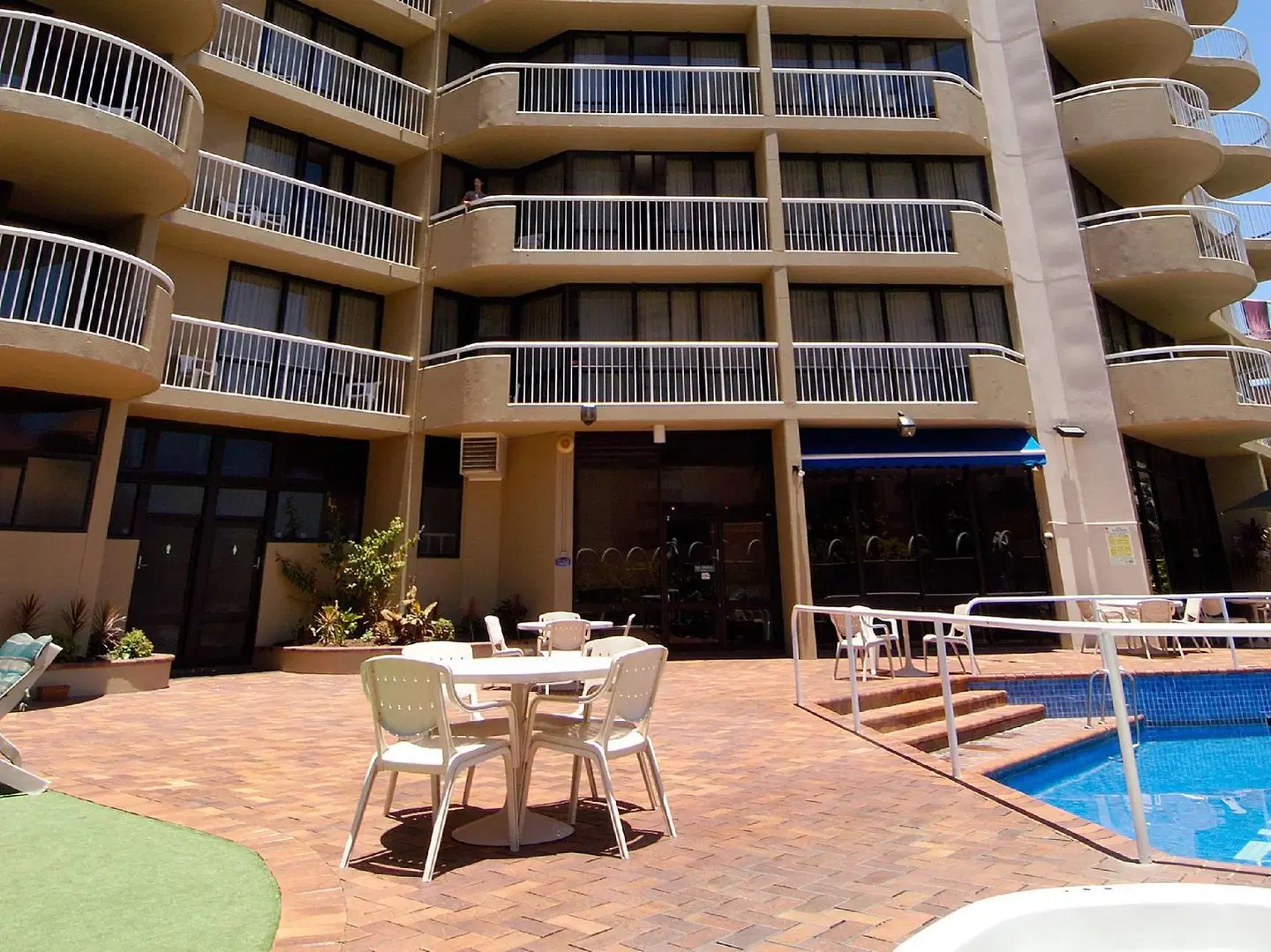Central Hillcrest Apartments Terrasse