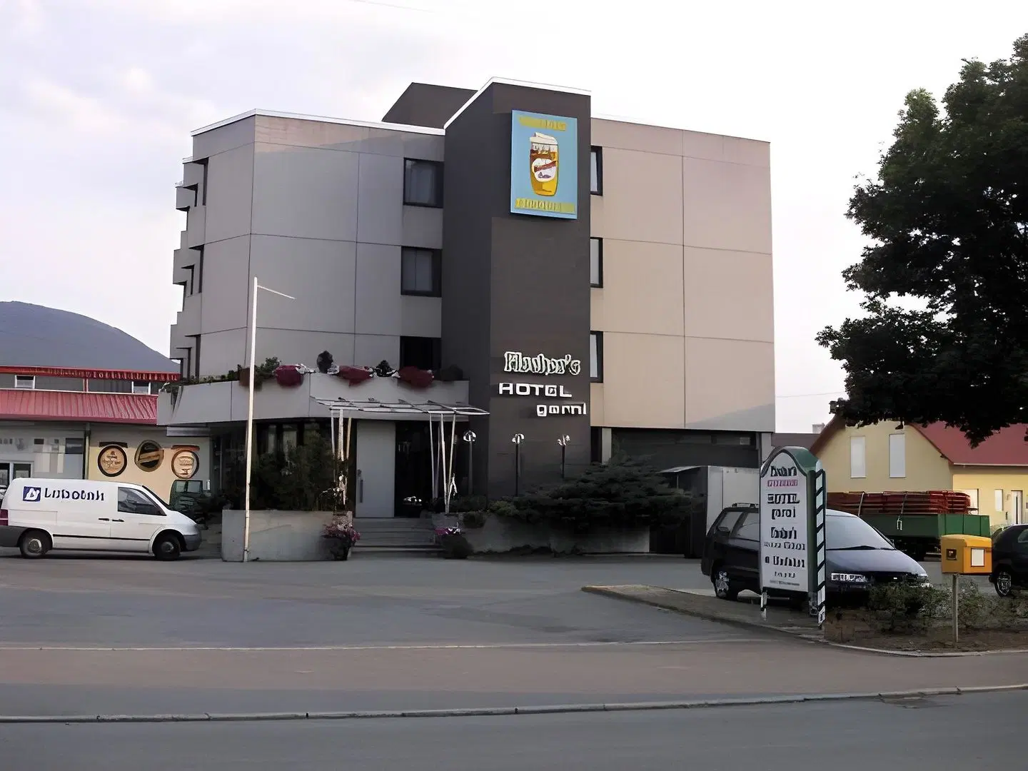 Fischers Brauhaus EXTERIOR