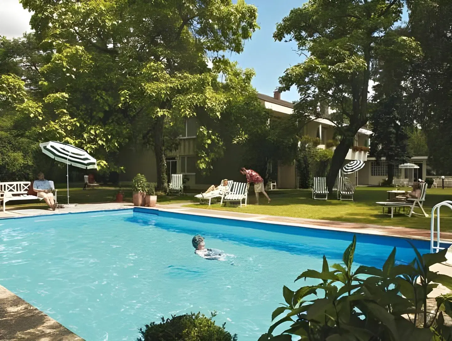 Hotel Markushof OUTDOOR_POOL