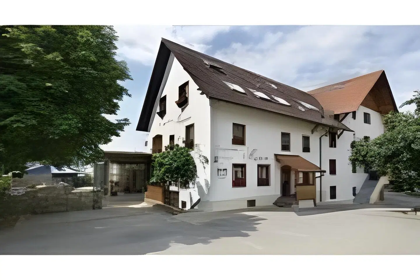 Maien EXTERIOR