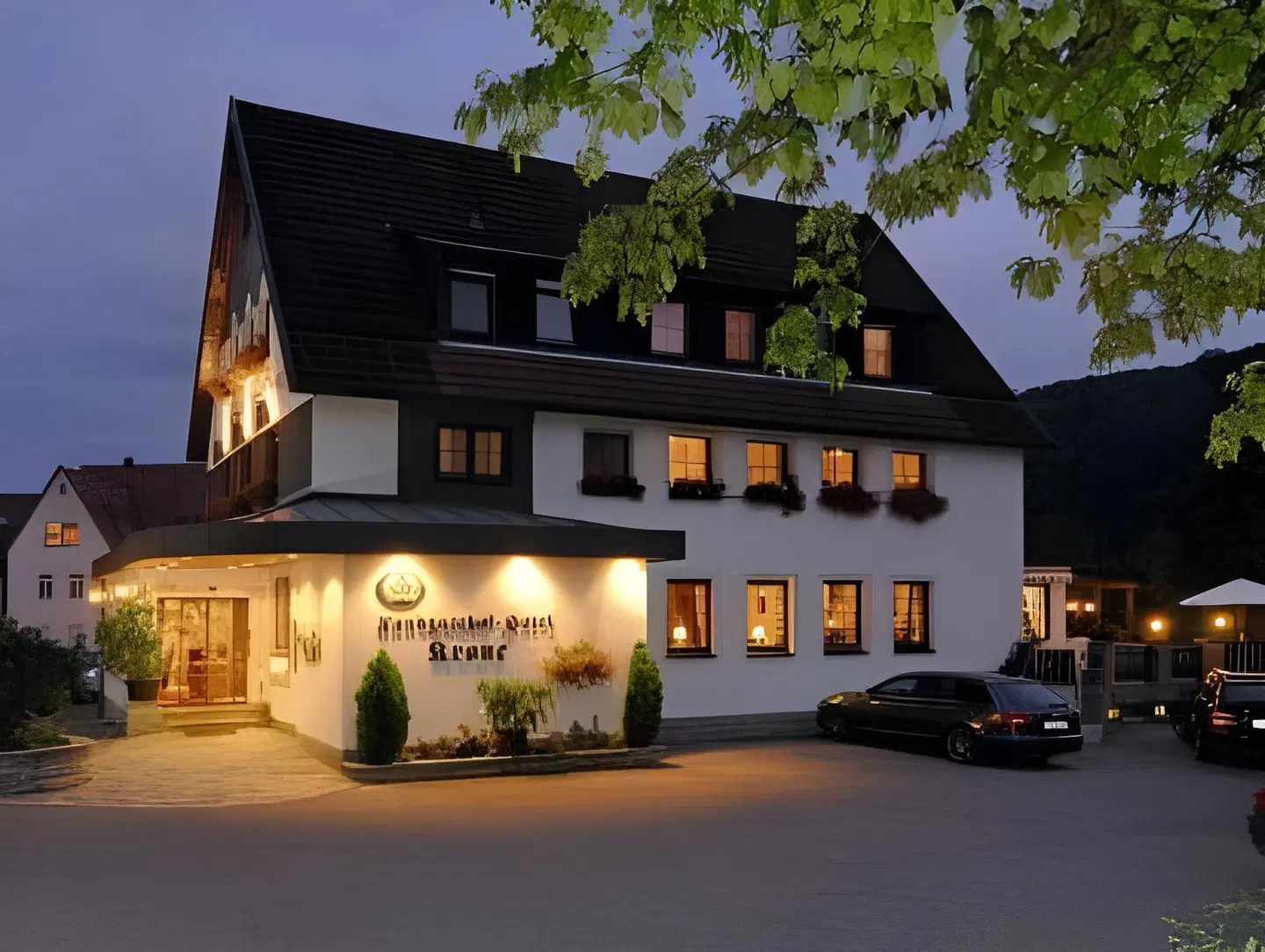 Krone EXTERIOR
