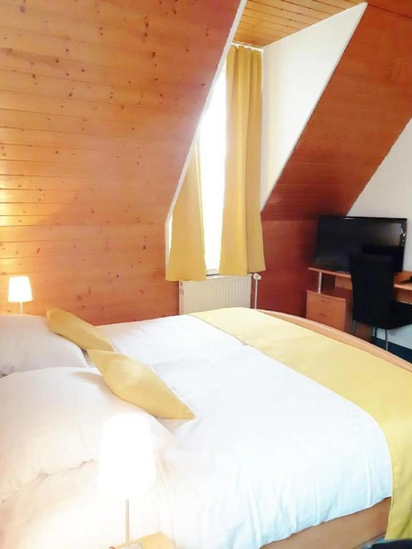 Hotel Restaurant Erbprinz ROOM_EXAMPLE