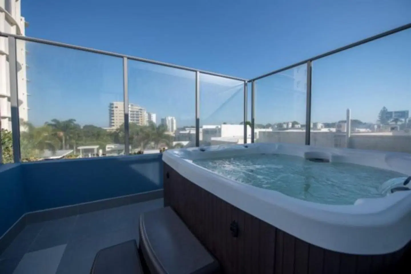 Centrepoint Apartments Caloundra Hallenbad