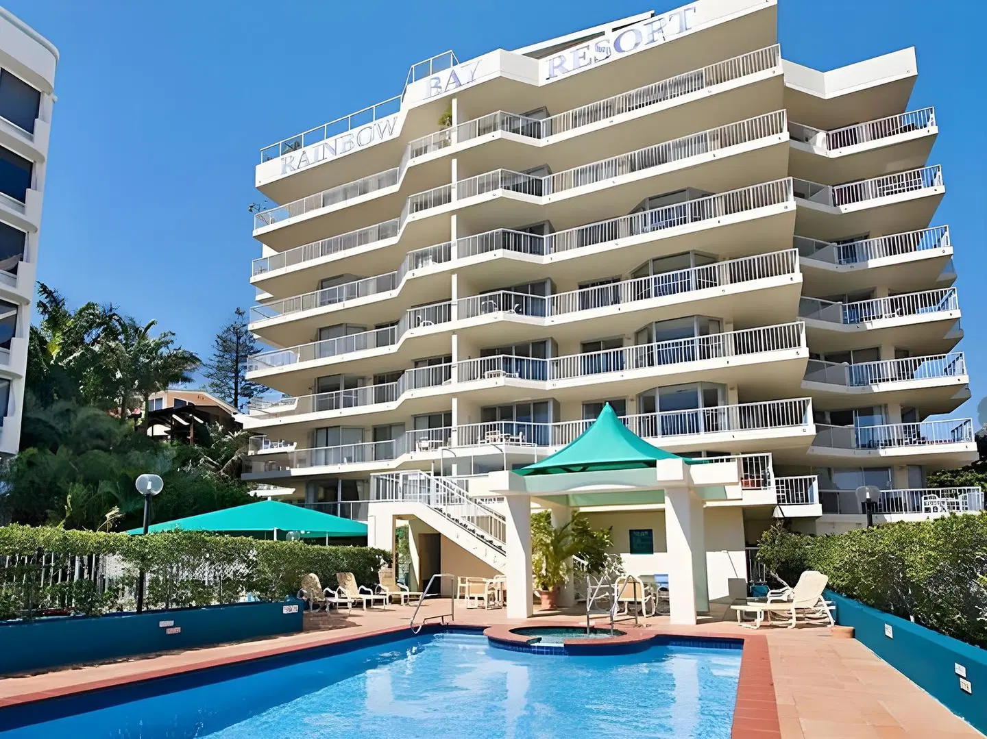 Rainbow Bay Resort OUTDOOR_POOL