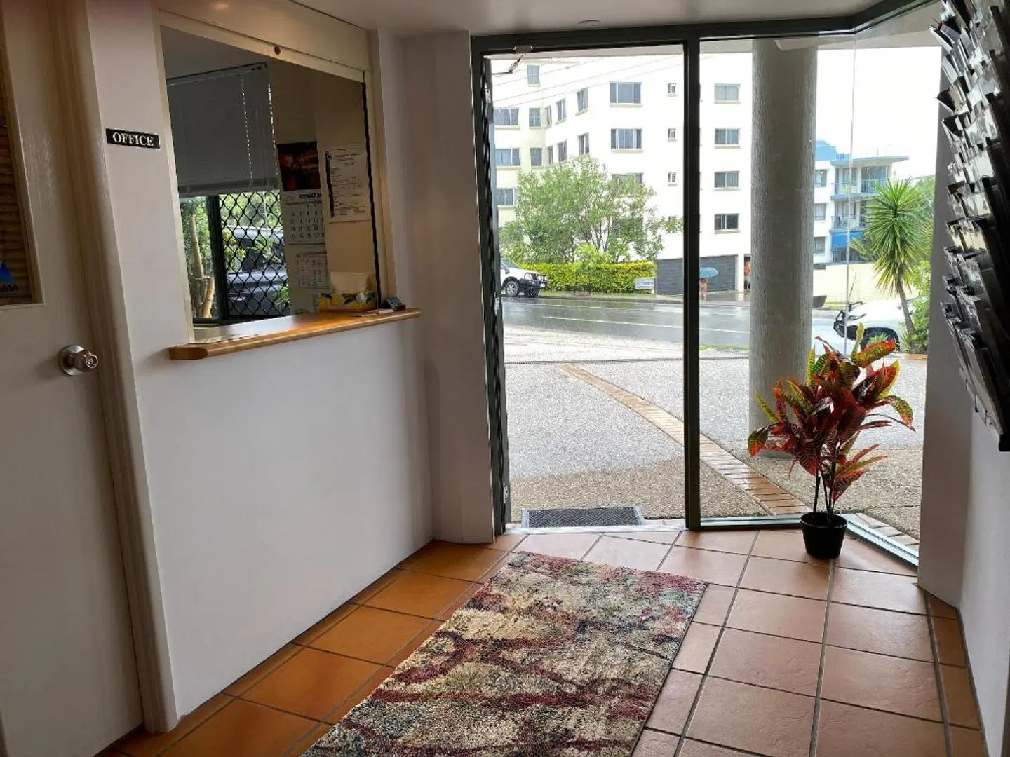 Kings Bay Apartments ROOM_EXAMPLE