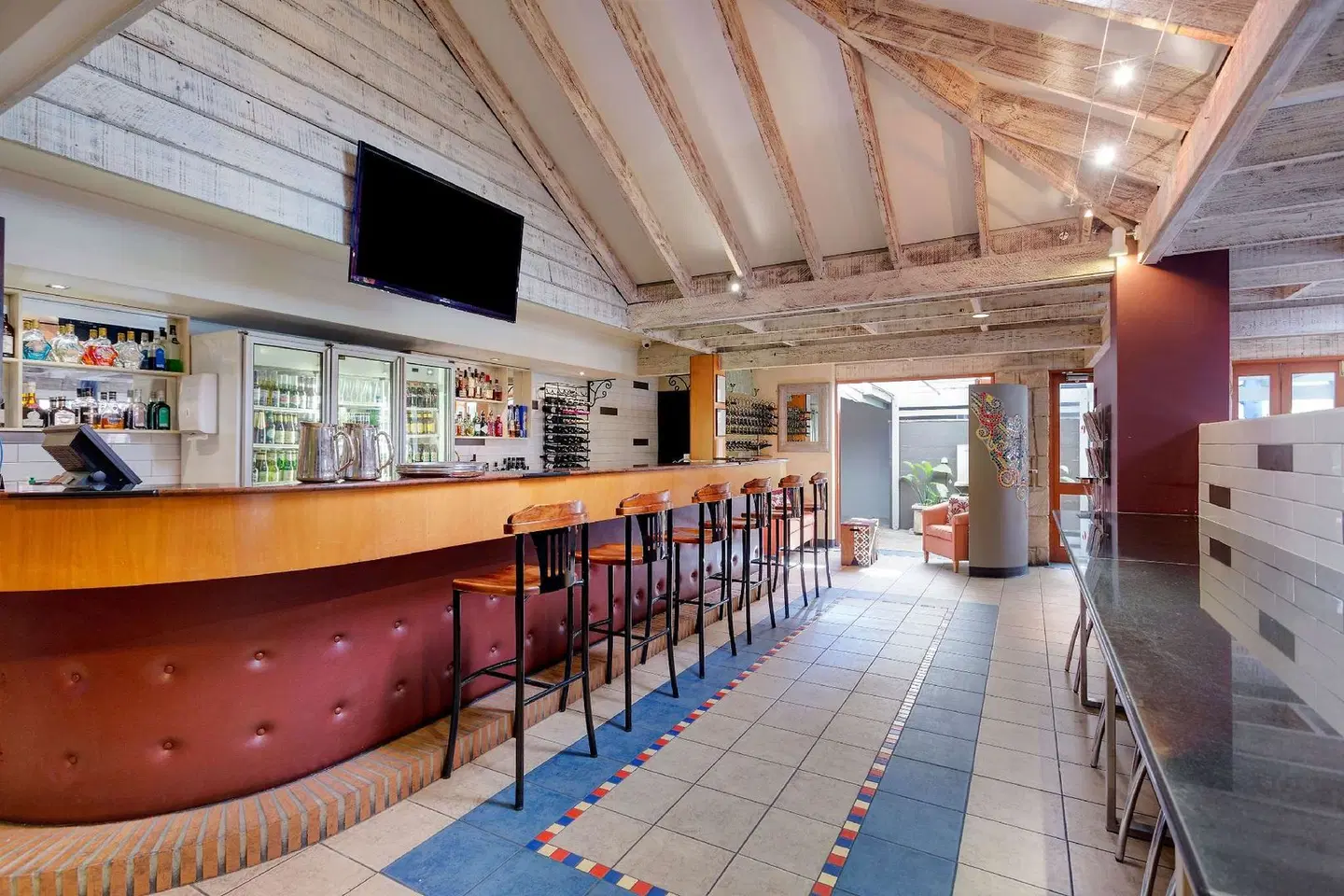 Brisbane International - Virginia Bar