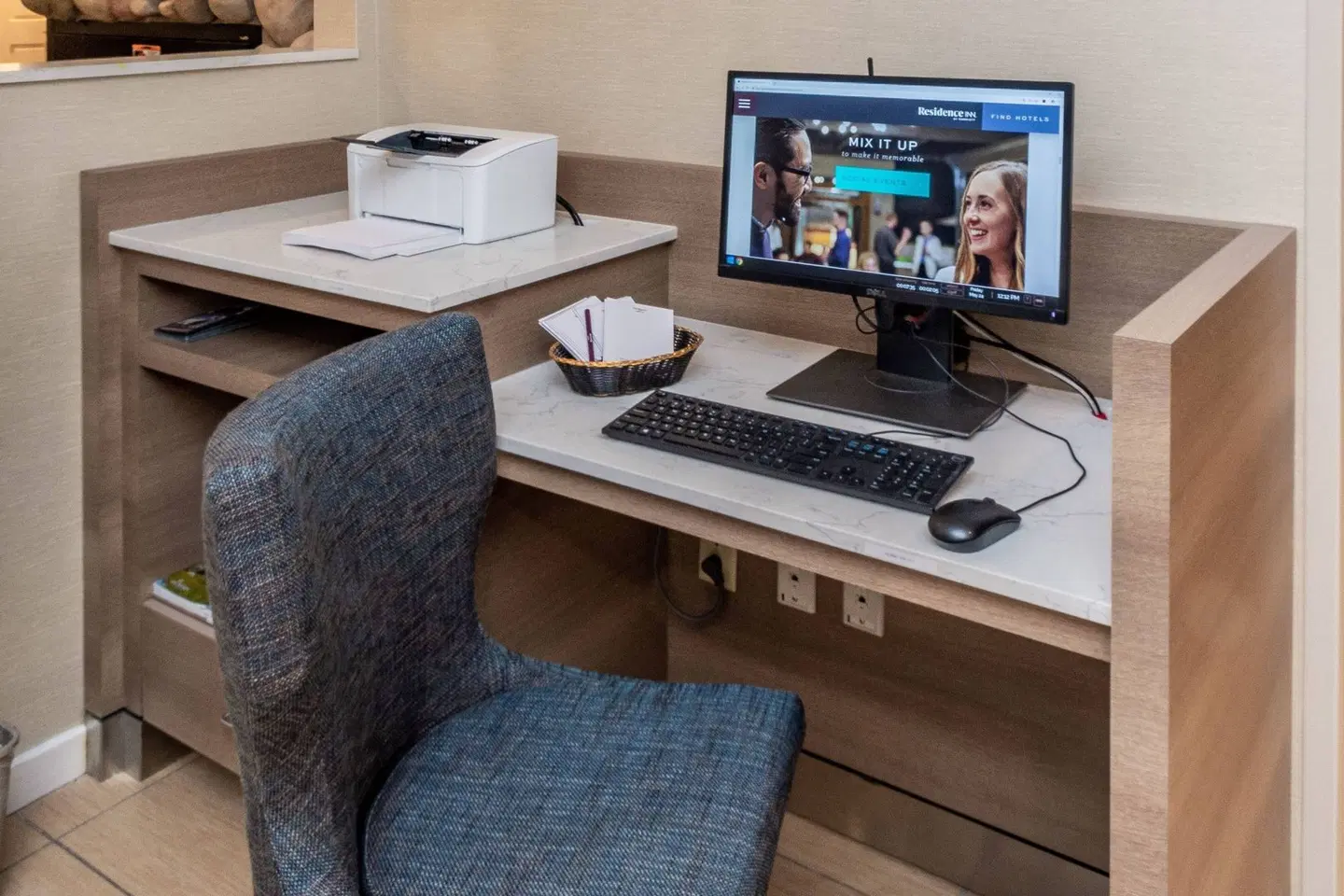 Residence Inn by Marriott Anchorage Midtown ROOM_EXAMPLE