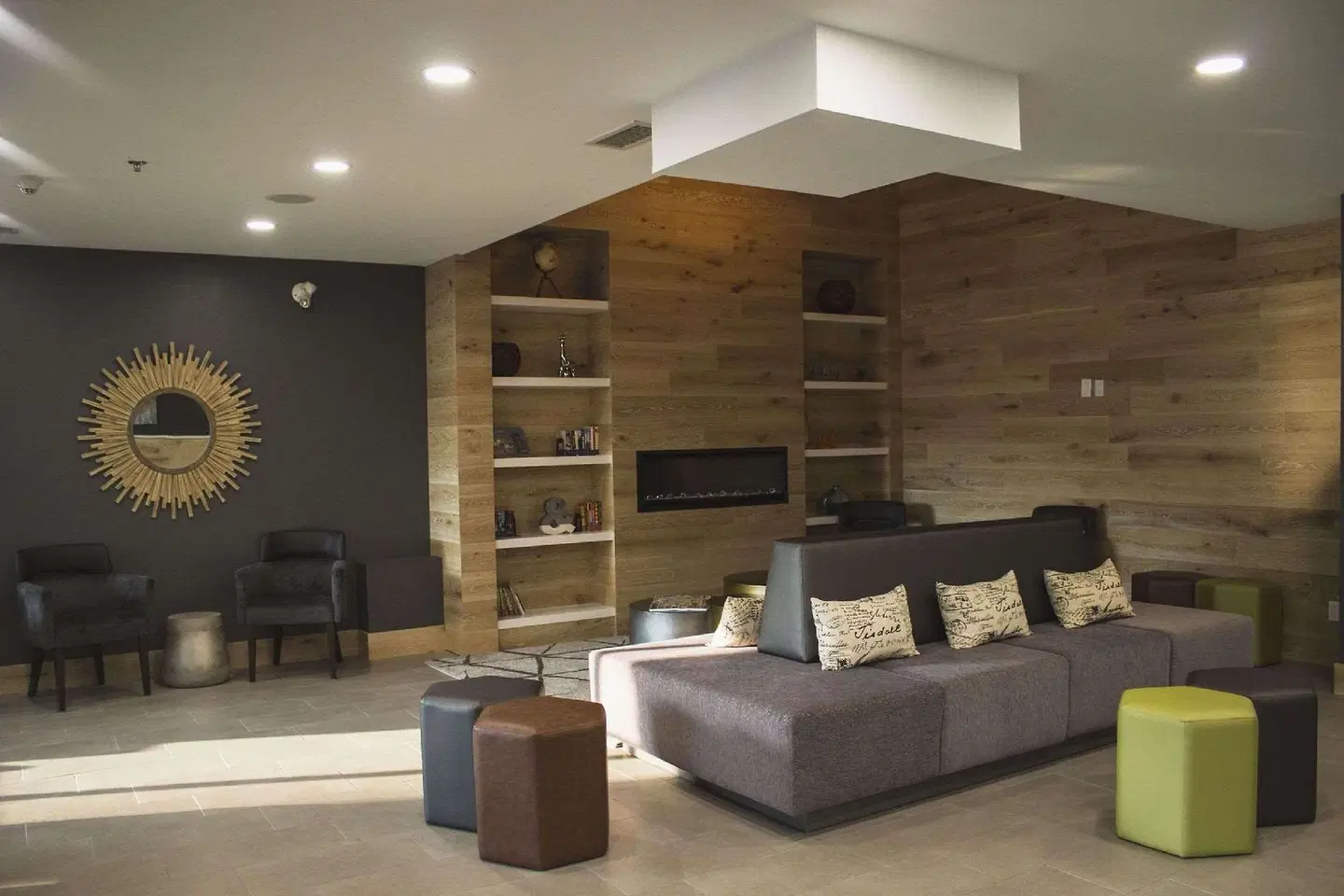 Country Inn & Suites by Radisson, Niagara Falls, ON LOUNGE_LOBBY