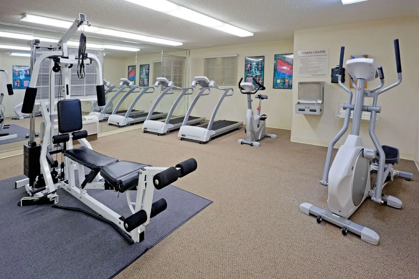 Sonesta Simply Suites Philadelphia Mount Laurel SPORTS_AND_LEISURE