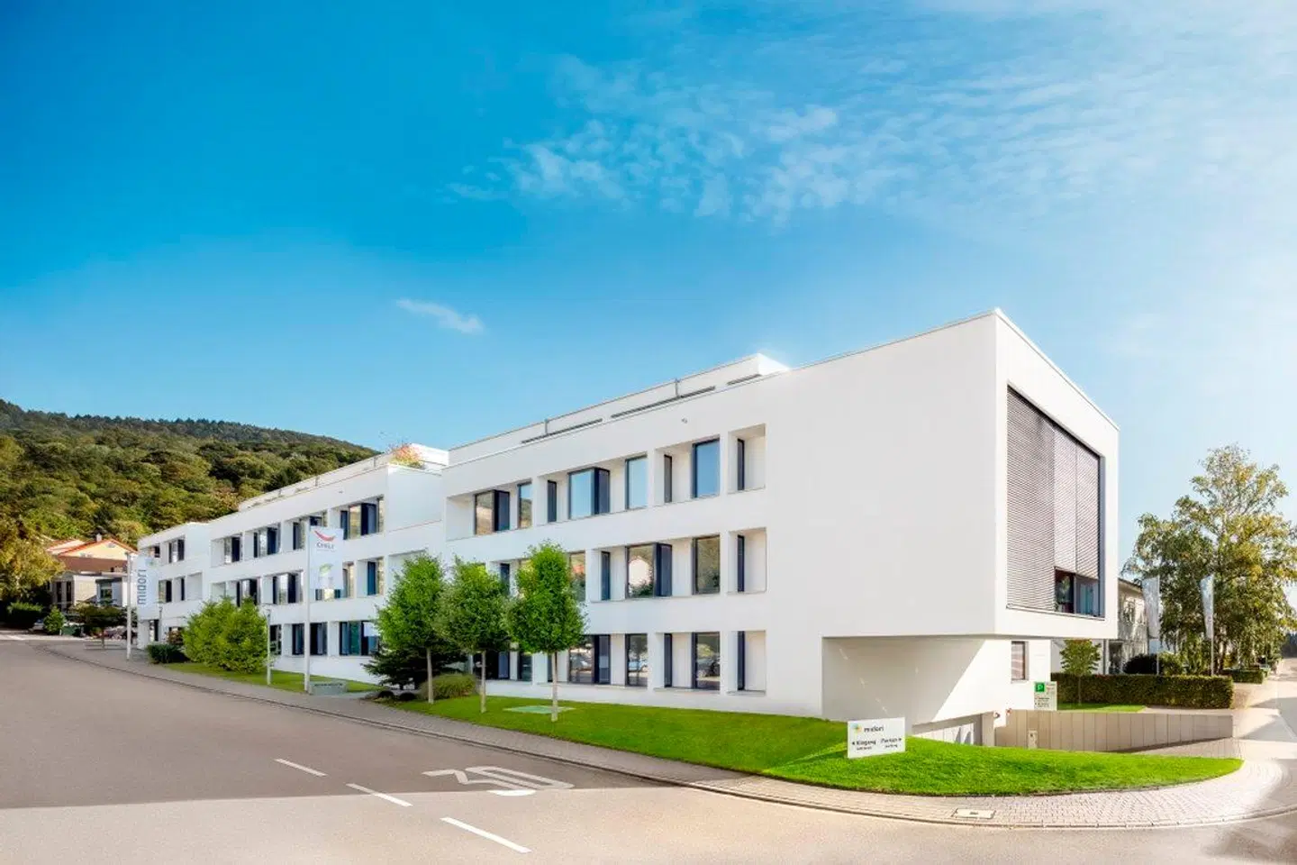 Midori EXTERIOR
