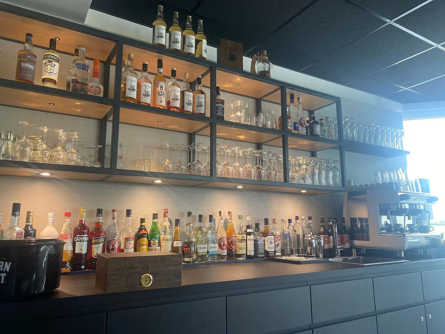 Concorde am Flugplatz Bar