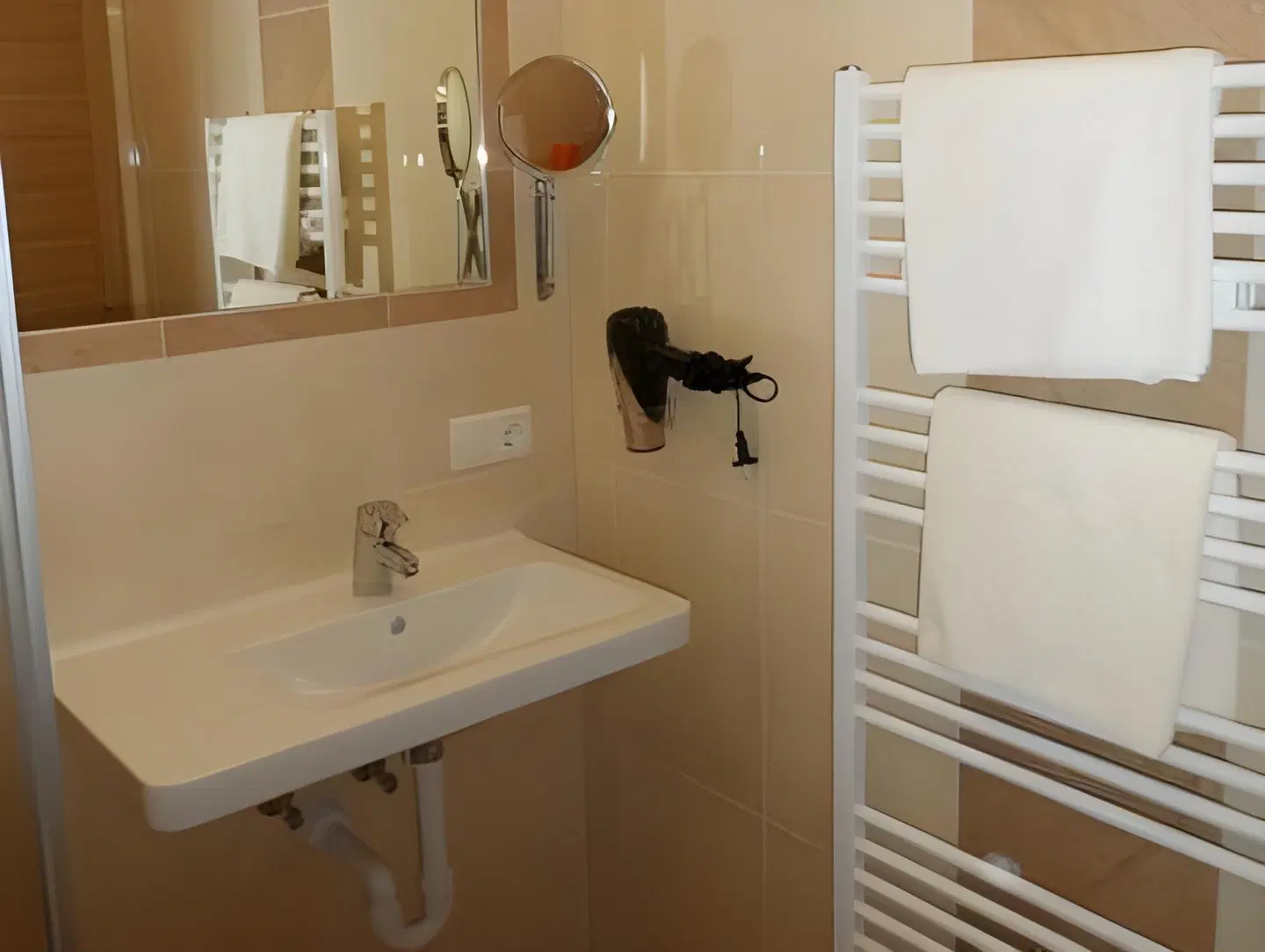 Ferienhaus Klocker Badezimmer