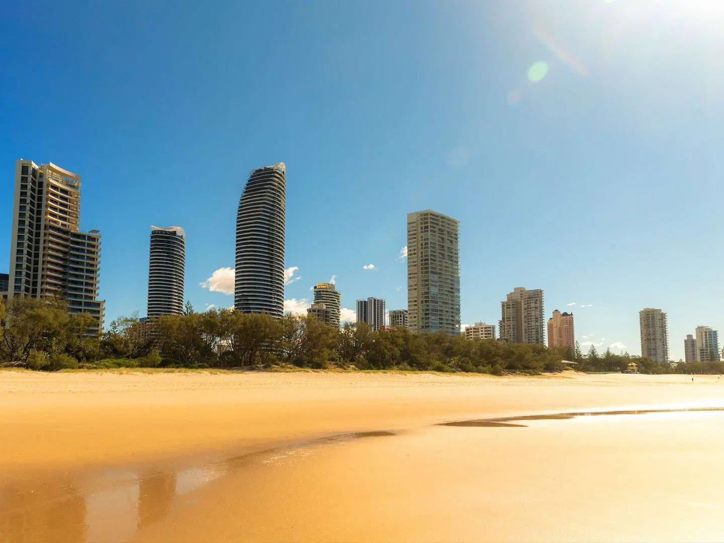 Mantra Broadbeach on the Park LANDSCAPE