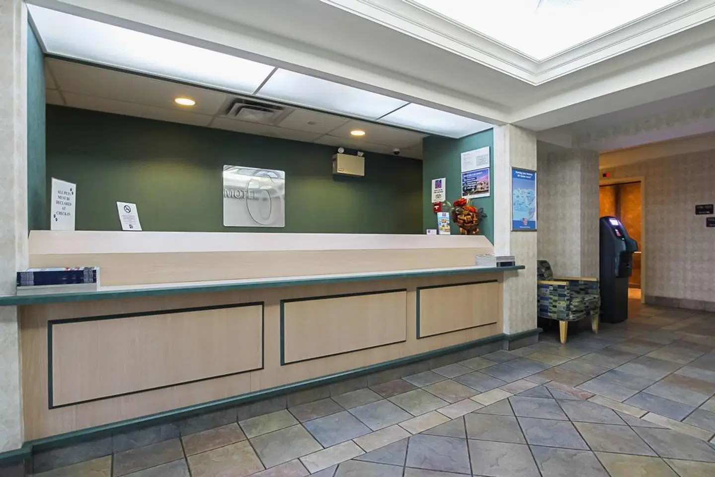 Comfort Hotel LOUNGE_LOBBY