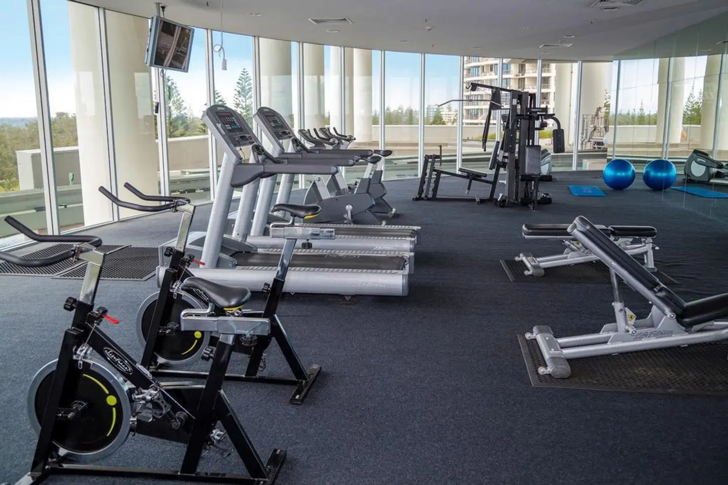 ULTIQA Air On Broadbeach SPORTS_AND_LEISURE