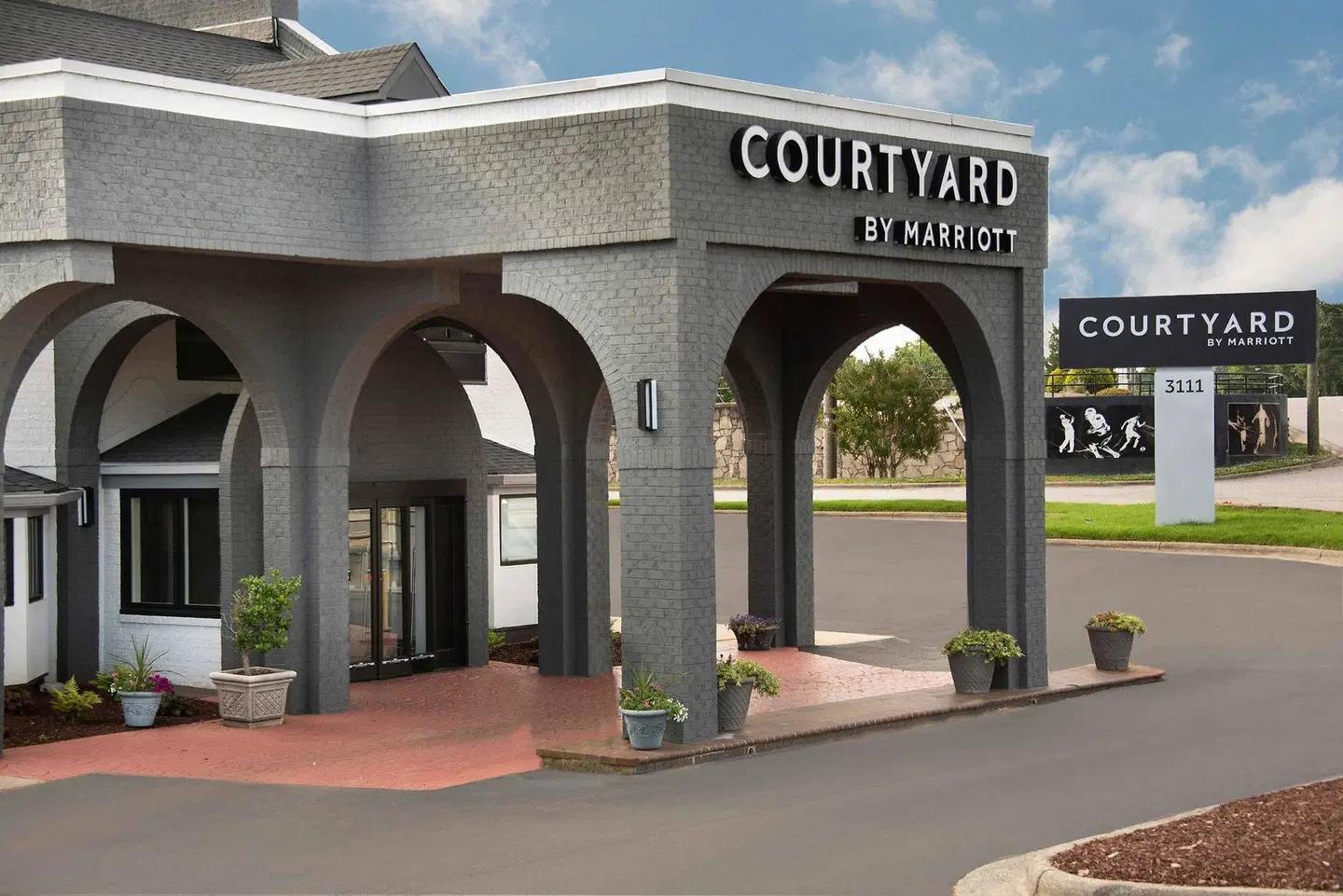 Courtyard by Marriott Winston-Salem University EXTERIOR