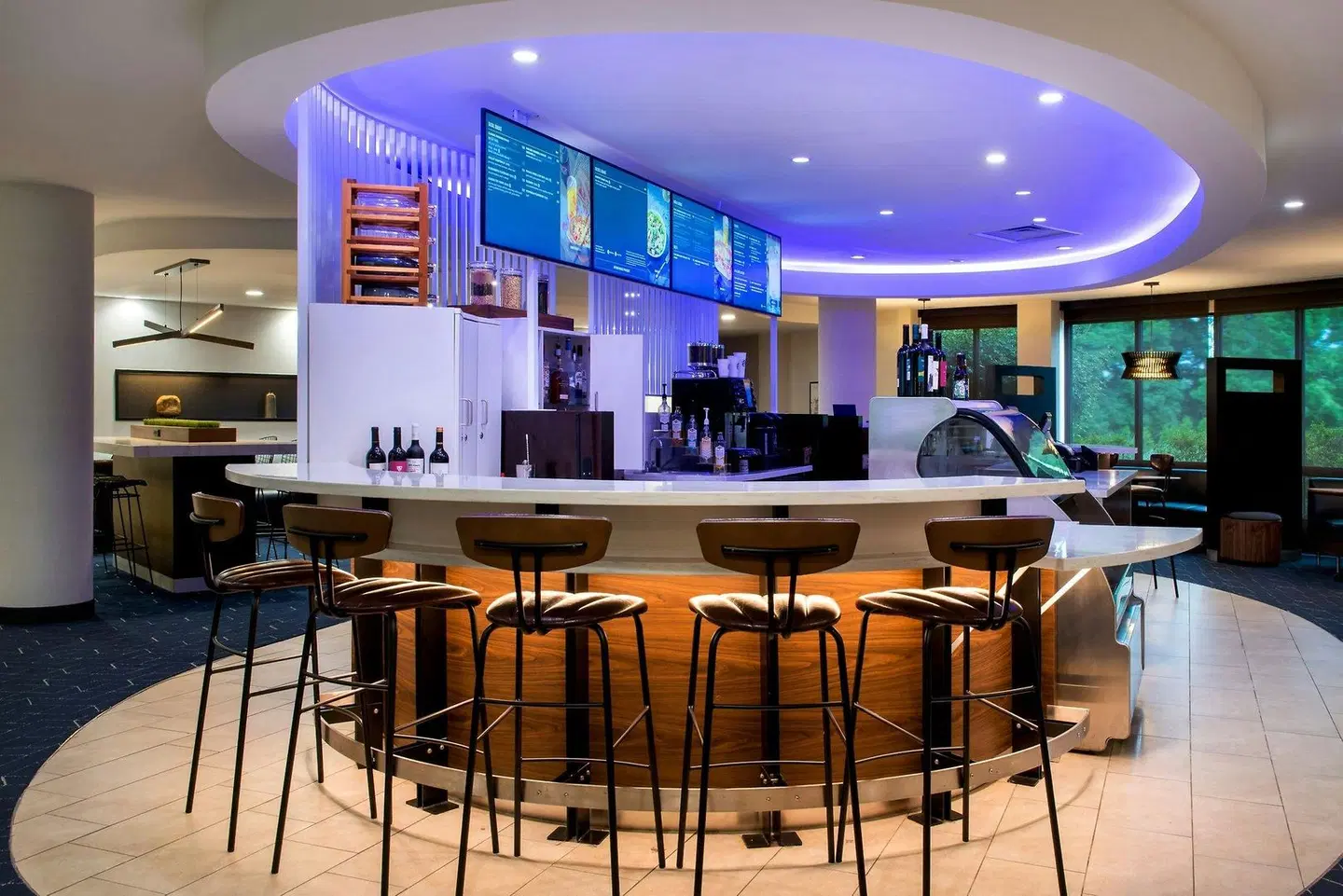 Courtyard by Marriott Ewing Princeton Bar