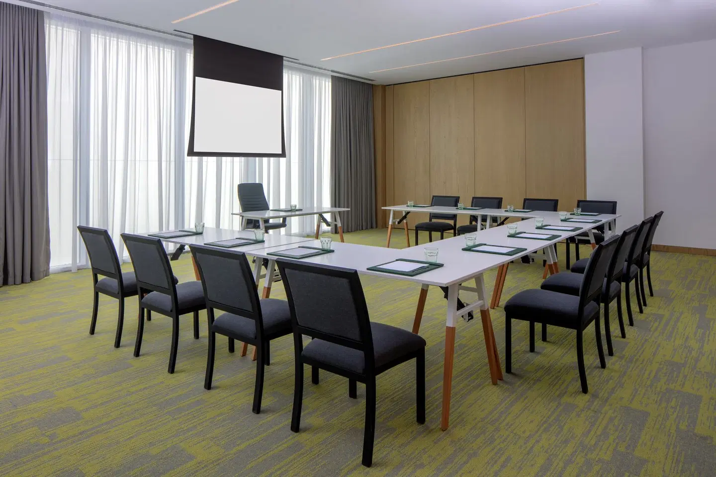Staybridge Suites Dubai Business Bay by IHG Konferenz