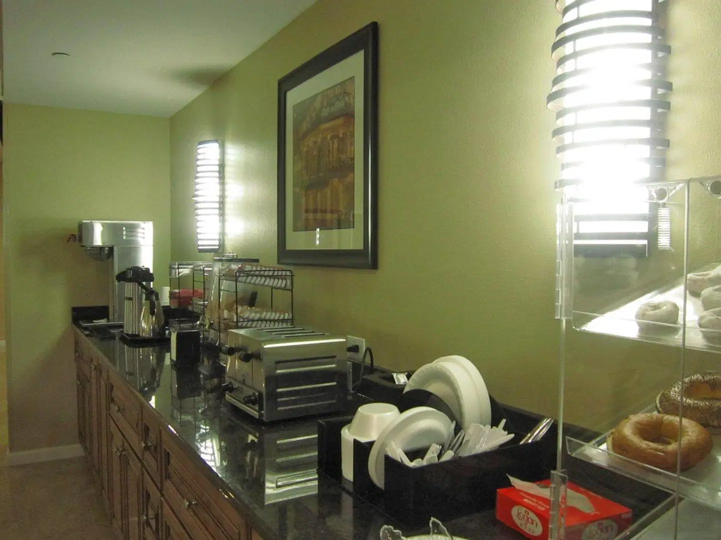 Red Carpet Inn and Suites Monmouth Junction HEALTH_BEAUTY