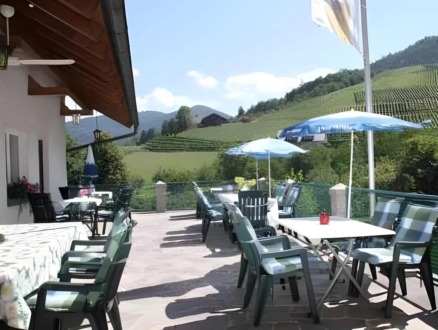 Schwarzwälder Hof Terrasse