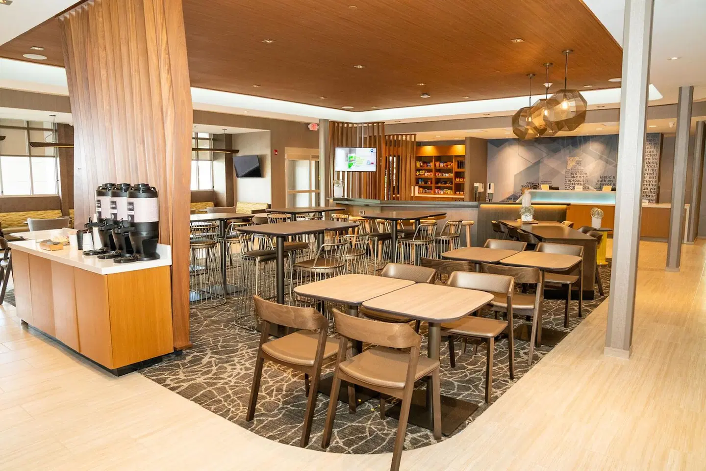 SpringHill Suites by Marriott Woodbridge Restaurant