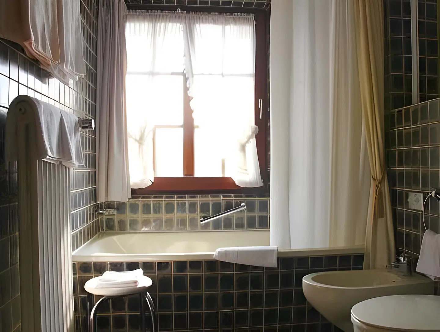 Schwarzwaldhotel Stollen Badezimmer
