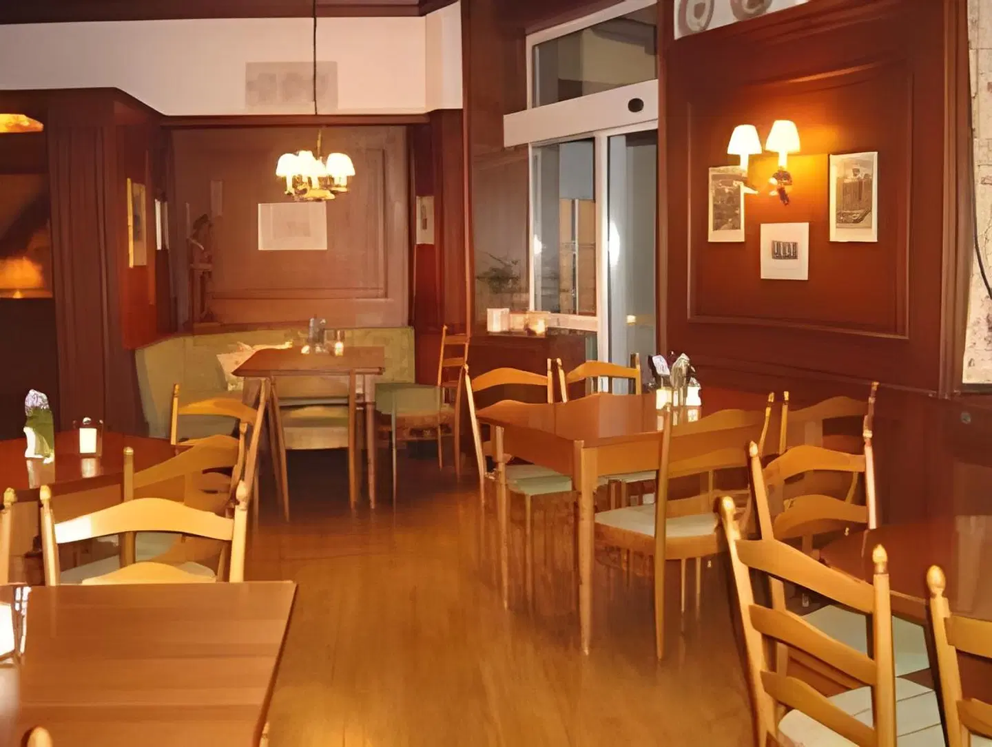 Dom-Hotel Bar